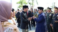Prabowo antar Jokowi ke bandara Halim Untuk Purnatugas
