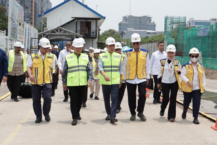 Sebelum Ke Akmil, Wapres Gibran Tinjau Proyek WIKA, Tekankan Rampung Tepat Waktu Dengan Kualitas Terbaik