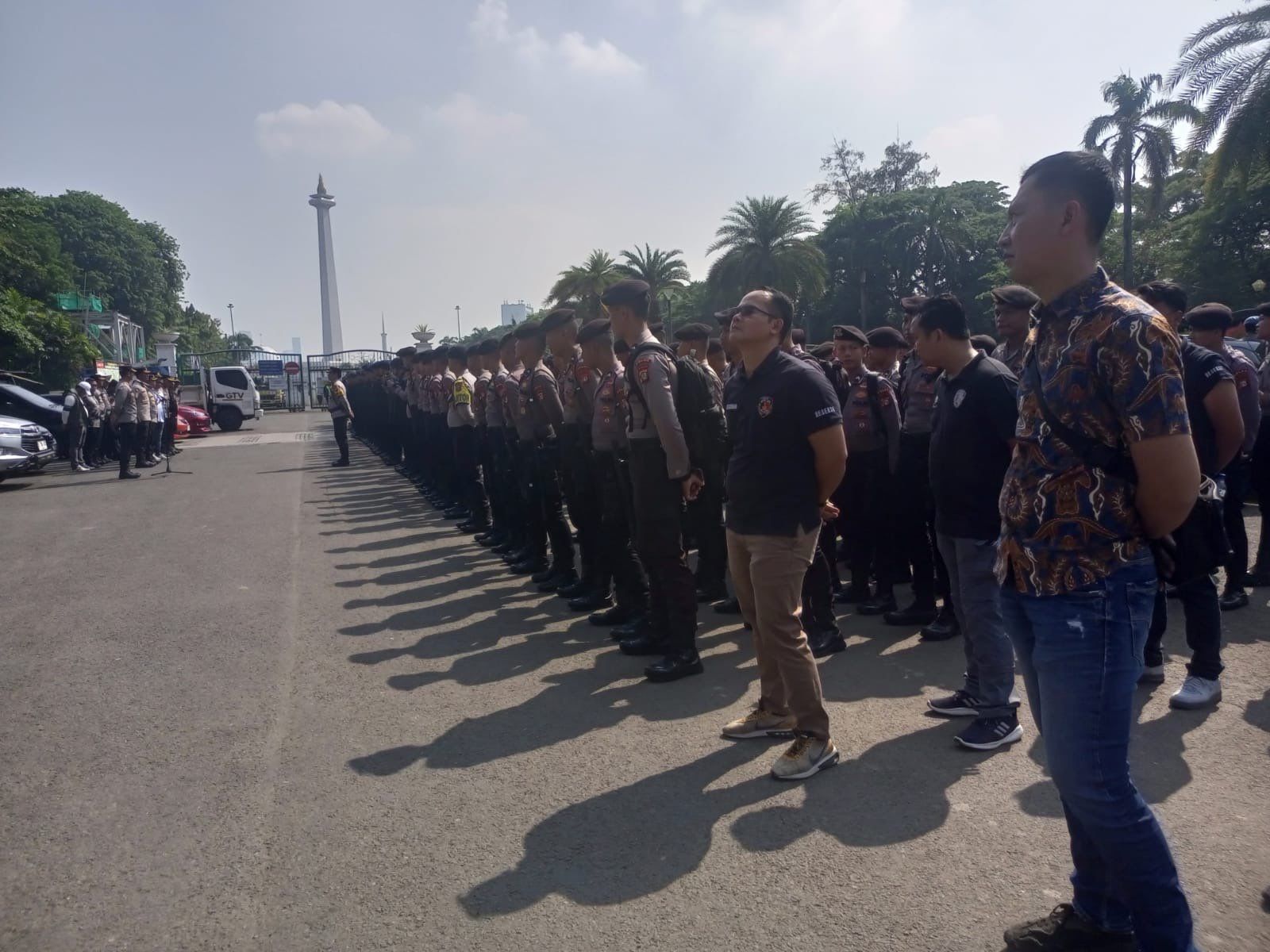 Amankan Aksi Unjuk Rasa, Ribuan Personel Gabungan Dikerahkan