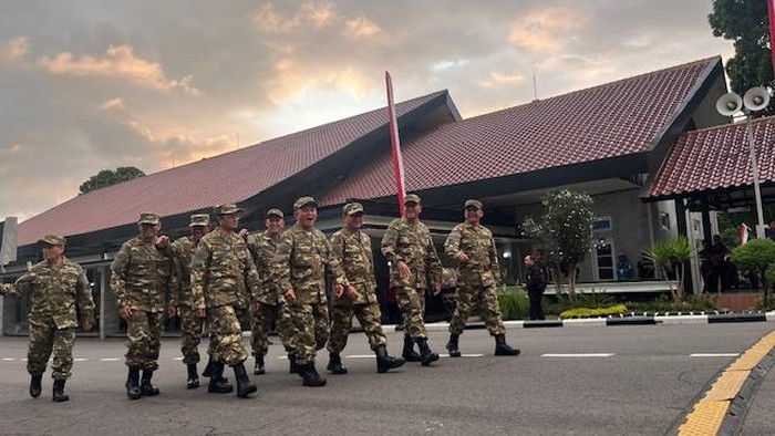 Sistem pemerintahan tetap berjalan selama menteri jalani pembekalan