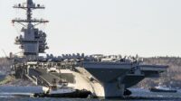 Media Israel sebut armada tempur AS siap bantu Israel saat serang Iran