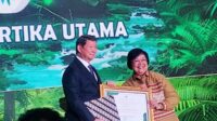 klhk KLHK beri penghargaan tunggal untuk perusahaan milik adik Prabowo