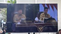 prabowo-subianto-dan-gibran-rakabuming-raka-evadetikcom_169 Sidang Kabinet Perdana, Prabowo Minta Menteri Cepat Atur Administrasi-Tim