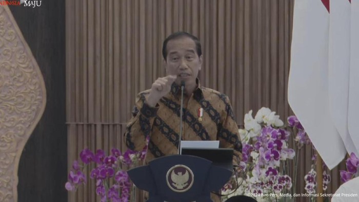 Jokowi Bantah Intervensi Urusan Kabinet Prabowo