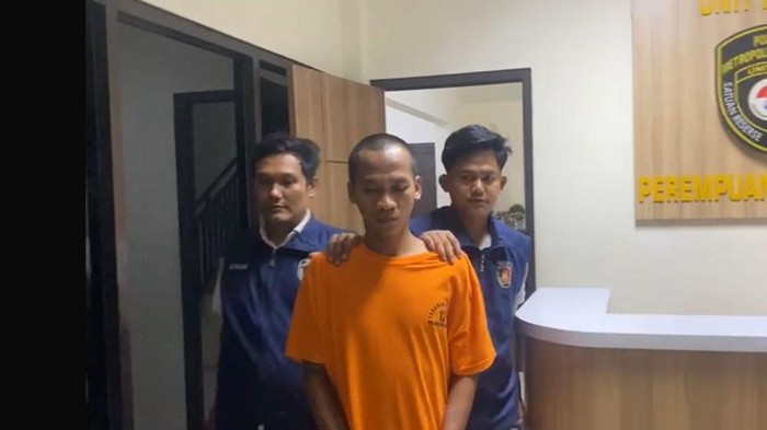 Johan Pelatih Futsal Cabuli ABG Cewek Bekasi Ditahan, Terancam 15 Tahun Bui