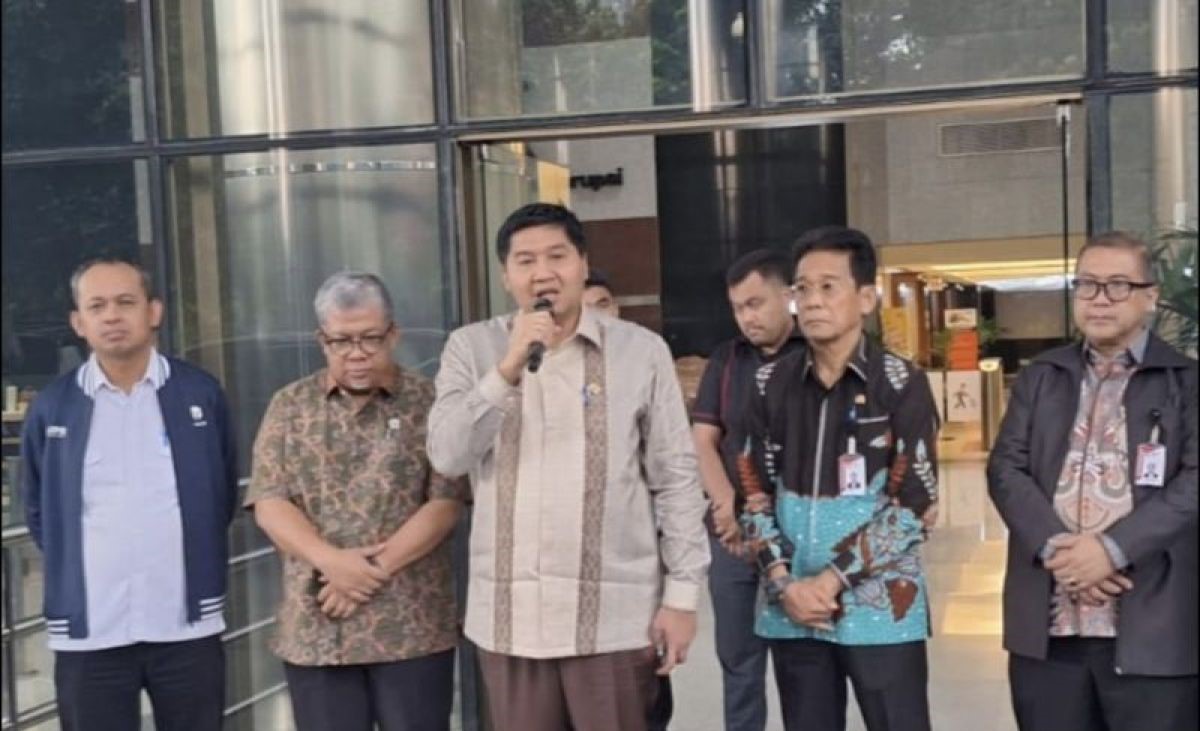 KPK-Maruarar Sirait bahas tanah koruptor untuk perumahan rakyat