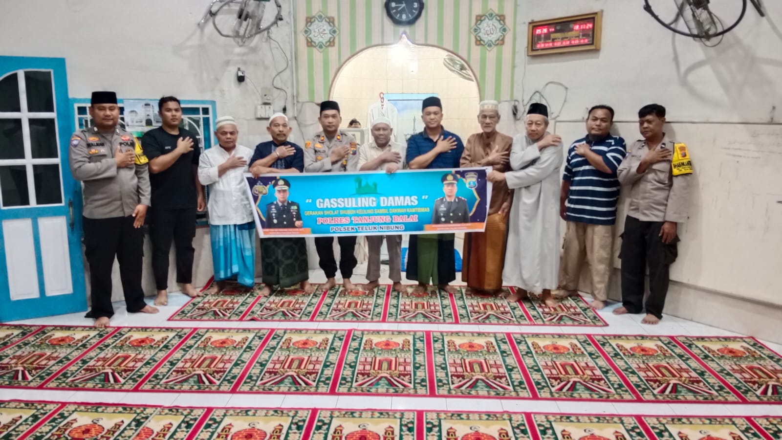 Polsek Teluk Nibung Polres Tanjungbalai Sampaikan Dakwah Kamtibmas di Musholla Al Ikhwan