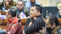 Anggota_Badan_Legislasi_(Baleg)_DPR_RI_Edi_Oloan_Pasaribu_di_sela_Rapat_Dengar_Pendapat_Umum_(RDPU)_20241105194605 Baleg Tekankan Akomodir Kepentingan Seluruh Pihak terkait Regulasi Mengenai Sawit
