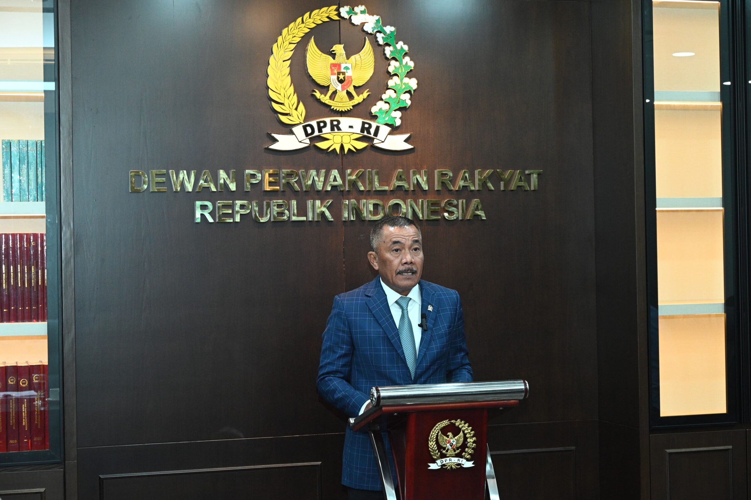 Sarifuddin Sudding : Pasal Asuransi di KUHD Harus Dipandang sebagai Perlindungan Hukum