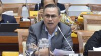 Anggota_Komisi_I_DPR_RI_Frederik_Kalalembang__saat_mengikuti__Rapat_Kerja_Komisi_I_DPR_dengan_Komdig20241106123237 Frederik Kalalembang Minta Menkomdigi Dalami Modus Penggunaan Pulsa untuk Main Judol