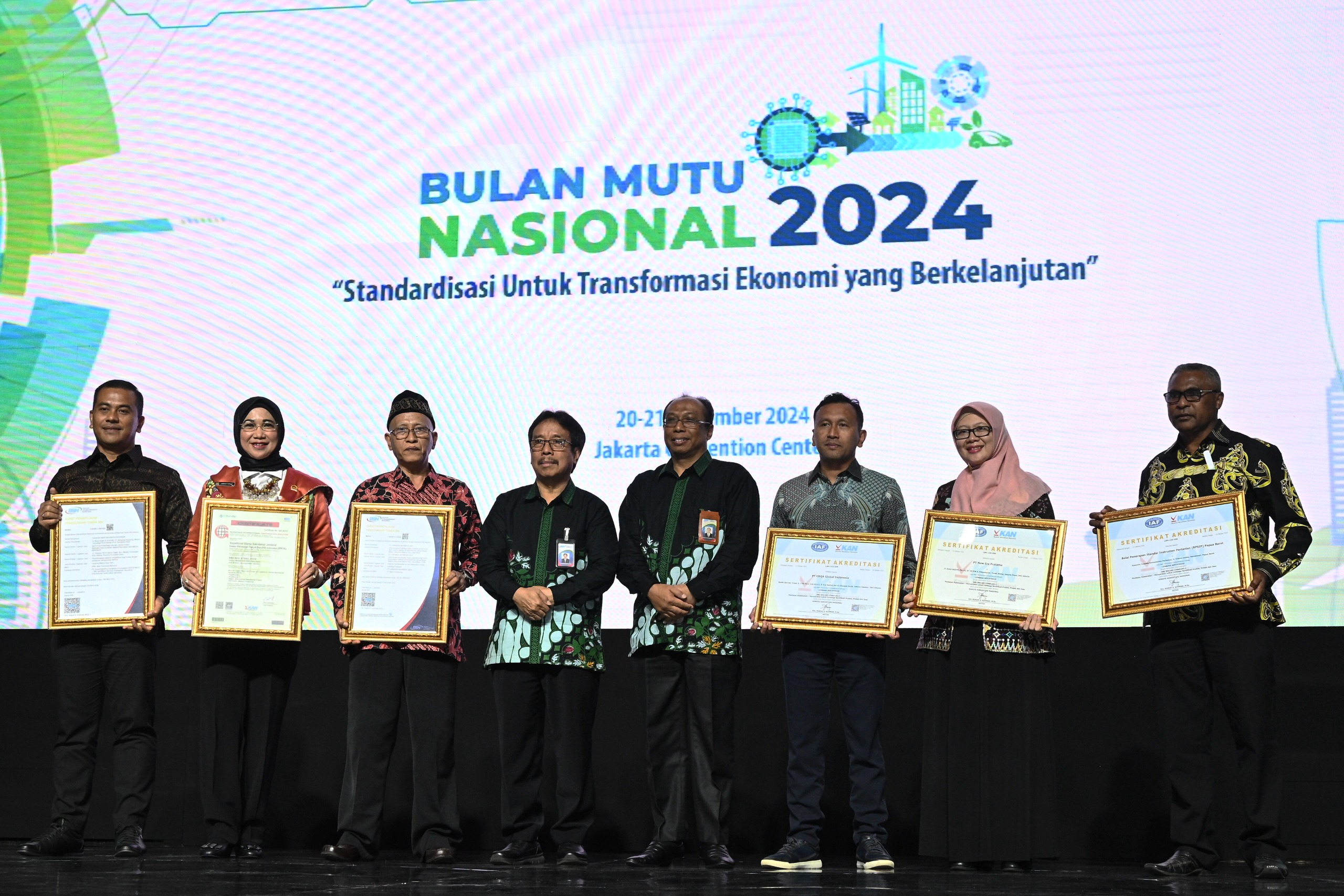 Inspektorat Utama Setjen DPR RI Terima Sertifikat SNI ISO 37001:2016, Dorong Pemupukan Budaya Antikorupsi