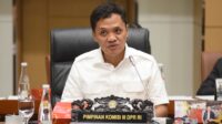 Ketua_Komisi_III_DPR_RI__Habiburokhman__saat_membacakan_butir_pertama_rekomendasi_dalam_RDPU_di_ruan20241107161806 Komisi III Terima Berbagai Masukan dari ICJR