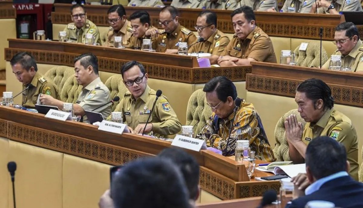 Saat RDP Dengan Komisi II, Wamendagri setuju usulan bansos dihentikan sementara jelang pilkada
