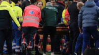 Kondisi Adam Szalai stabil setelah tumbang saat melawan Belanda