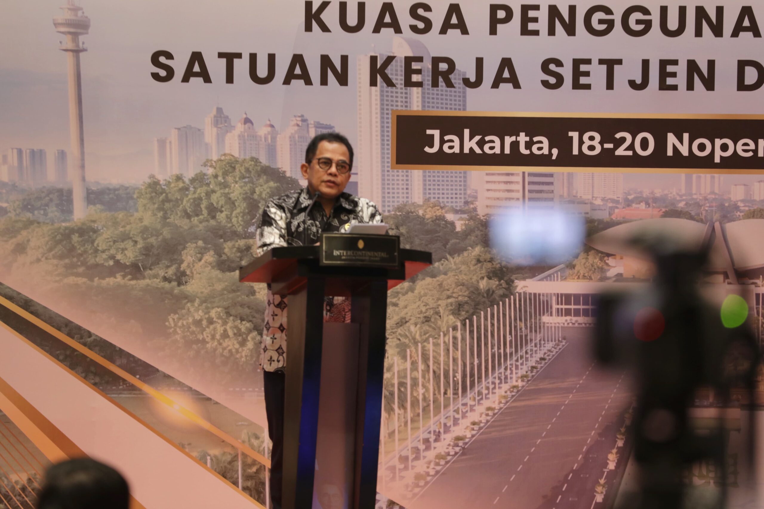 Sekjen DPR Tekankan Pentingnya Tata Kelola Pengadaan Barang dan Jasa di Rakor KPA 2024