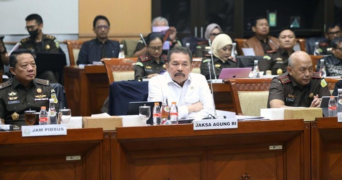 Jaksa Agung di Rapat DPR: Bagi Kami Netralitas Adalah Harga Mati