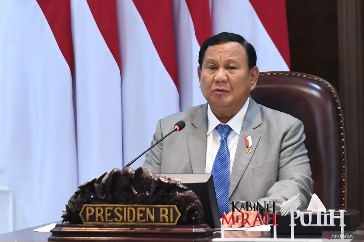 Prabowo tak terima RI tak bisa produksi mobil-motor-komputer sendiri