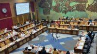 rapat-komisi-x-dpr-membahas-naturalisasi-senin-4112024-firda-cynthia-anggrainydetikcom_169 Komisi X DPR Juga Setuju Kevin Diks, Noa Johanna, Estella Loupattij Jadi WNI