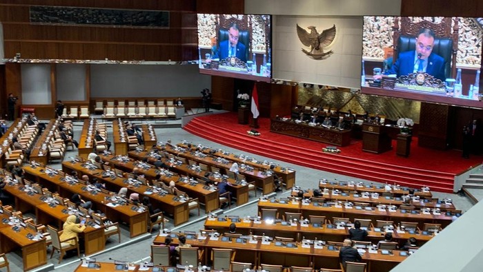 Sidang Rapat paripurna