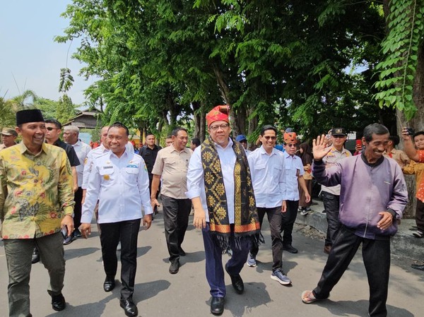 Wamen PKP Fahri Hamzah: Kepala desa aktor utama dalam pembangunan rumah rakyat Wamen PKP Fahri Hamzah: Kepala desa aktor utama dalam pembangunan rumah rakyat