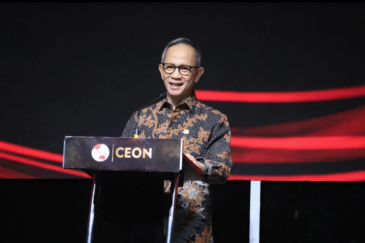 OJK perkuat peran pengawasan sektor jasa keuangan