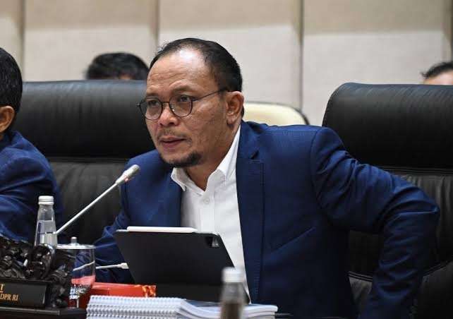 Hanif Dhakiri Nilai Kenaikan PPN 12 Persen Bebani Masyarakat