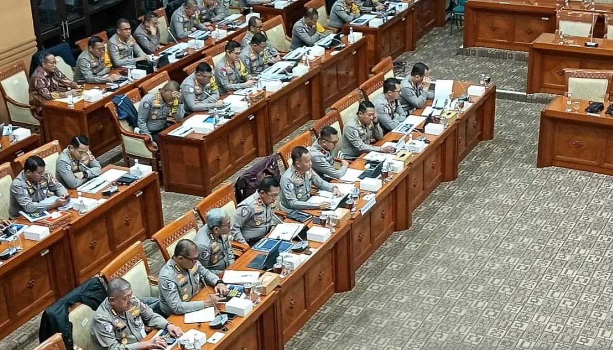 Anggota Komisi III DPR usul SIM hingga STNK berlaku seumur hidup