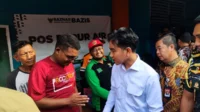 Wapres Gibran disambut antusias warga saat ke kebakaran Kemayoran