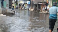 Satu RT di Pluit Jakarta Utara kembali terendam banjir rob