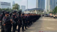 Ratusan personel amankan aksi tolak PPN 12 persen di Istana Negara