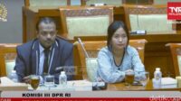 arimbi-kanan-screenshot-youtube-komisi-iii-dpr_169 Arimbi Bantah Yudi soal Pemerkosaan saat Audiensi Tertutup Komisi III DPR