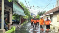 banjir-bpbd.jpg Komisi VII DPR dorong pembongkaran warung Ilegal sebabkan banjir Waru
