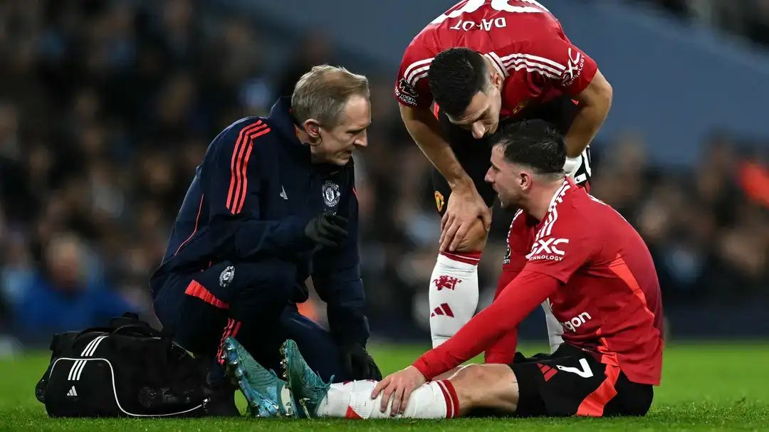 Cedera Betis, Mount Absen Bela MU Tiga Bulan