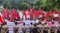 Mahasiswa Demo di Depan KPK, Minta Harun Masiku Segera Ditangkap