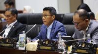 rapat-kerja-komisi-xi-dengan-gubernur-bi-1_169 Komisi XI DPR Bantah Rupiah Melemah karena KPK Geledah Bank Indonesia