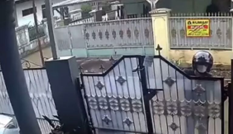 Ditinggal Penghuni, Rumah Kosong di Bekasi Disatroni Maling