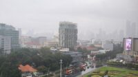BMKG : Hari Ini Jakarta berpotensi turun hujan pada siang dan sore hari