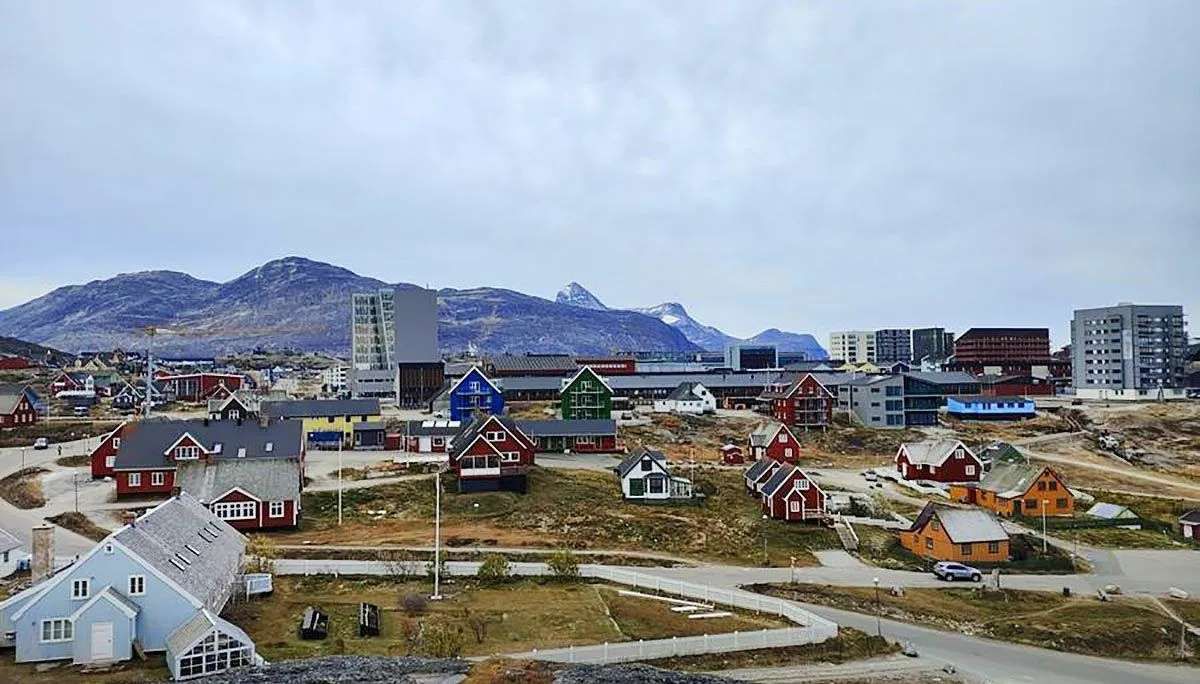 Pemandangan Nuuk, ibu kota Greenland, wilayah Denmark yang berpemerintahan sendiri
