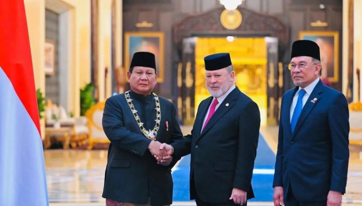 Presiden Prabowo terima tanda kehormatan tertinggi Kerajaan Johor Malayasia