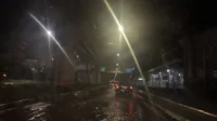 Akibat  Hujan lebat Satu RT dan jalan terendam banjir di Jakarta Barat