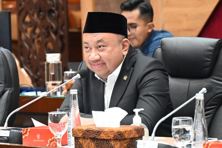 Wakil Ketua Komisi X DPR RI Lalu Hadrian Irfani