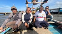 Anggota Komisi IV DPR RI Johan Rosihan Tinjau Kasus Pemagaran Laut di Tangerang