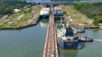 terusan panama