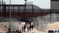 Otoritas AS deportasi 4.000 imigran gelap dalam pekan pertama