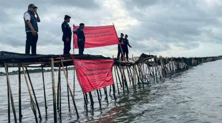 KKP Tegaskan Pentingnya Izin Resmi untuk Pagar Laut