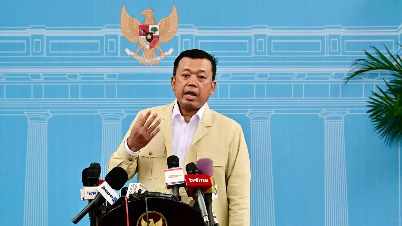 Menteri ATR bantah sertifikat pagar laut milik Aguan batal dicabut