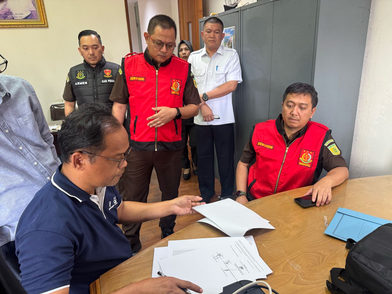 Kejari Muba Geledah Kantor Pengusaha Sumsel H Alim Terkait Dugaan Korupsi pengadaan Tanah Proyek Tol Baleno