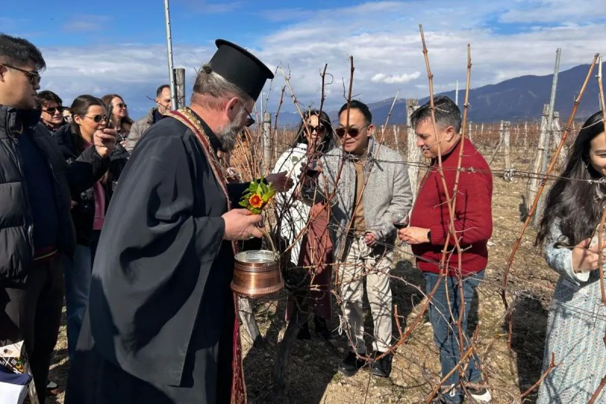 Dubes Iwan hadiri acara tahunan perkebunan anggur terbesar Bulgaria