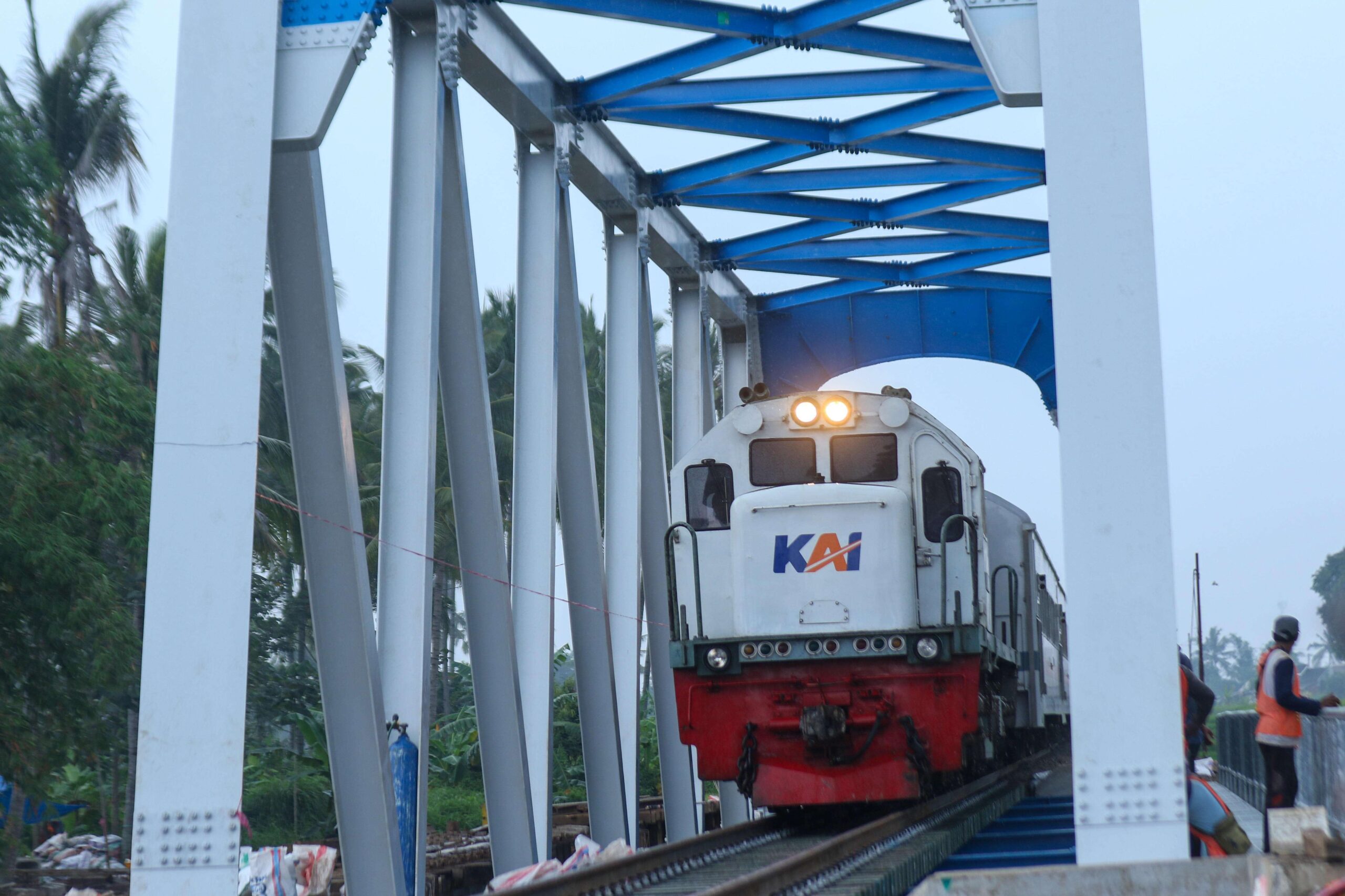 KAI Antisipasi Cuaca Ekstrem saat Periode Angkutan Lebaran