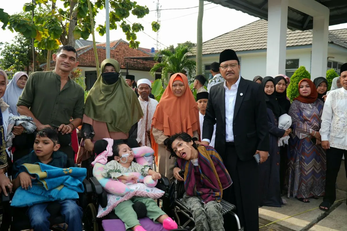 Shalat Idul Fitri di Sentra, Mensos beri semangat penerima manfaat